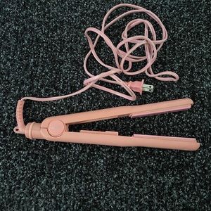 Herstyler pink hair straightener